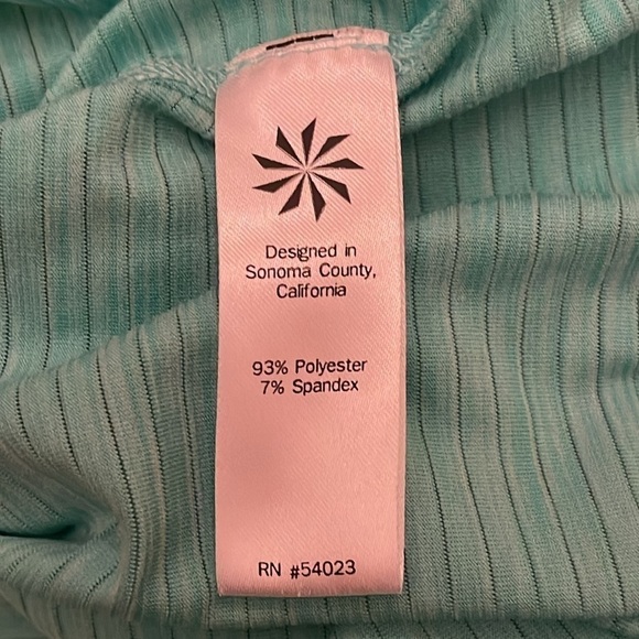 Athleta shadow stripe chi mint green T-shirt women’s plus size 1X - Picture 7 of 7
